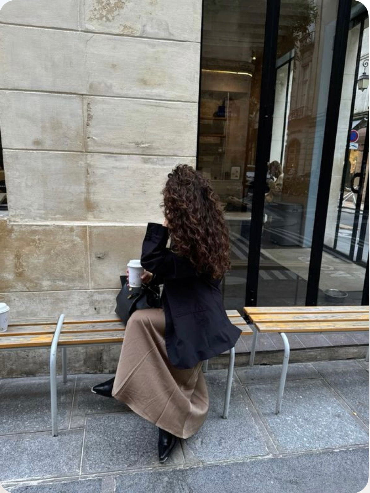 Routine anti-frisottis pour les cheveux bouclés 🤎