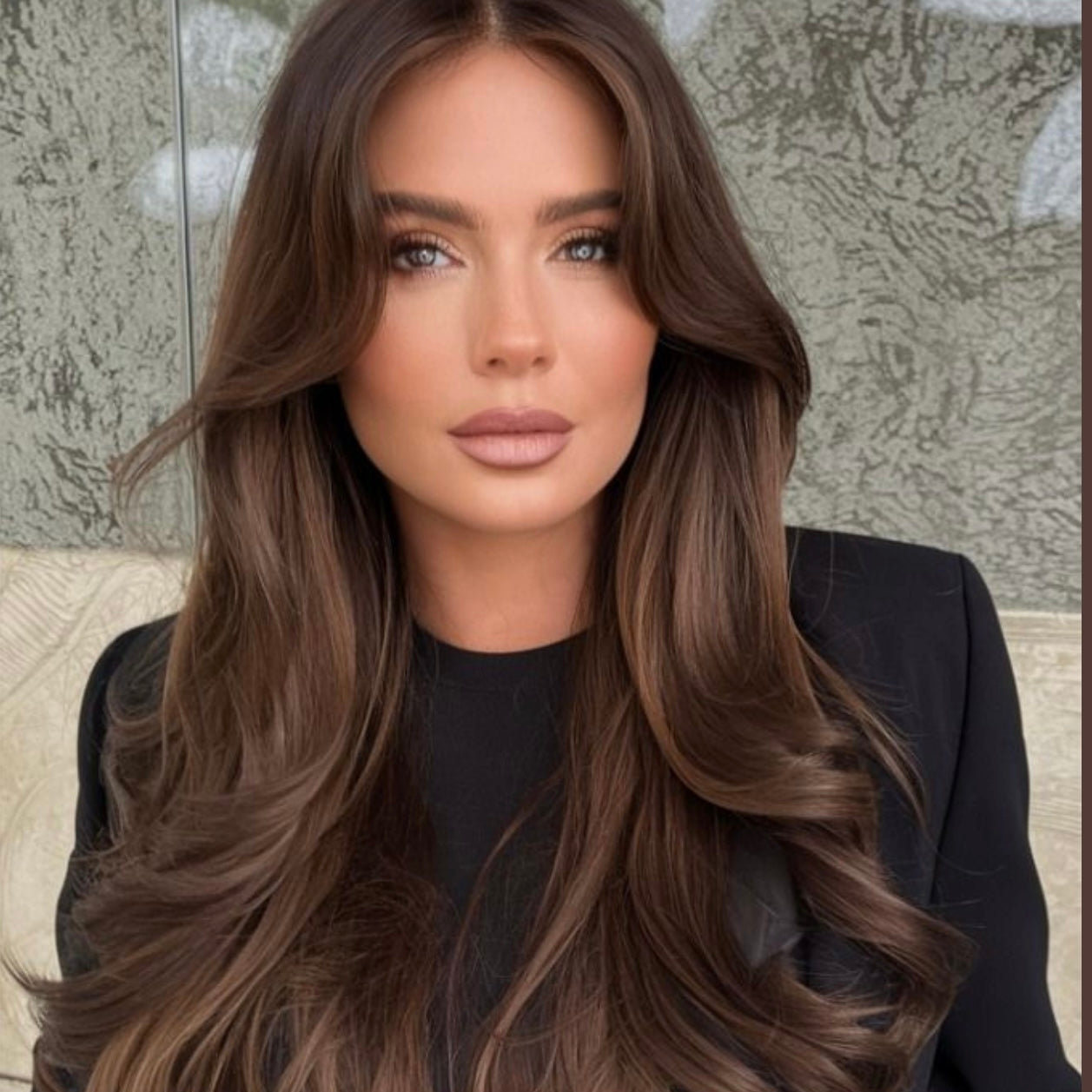 Les coupes à éviter si tu veux que tes cheveux poussent plus vite .