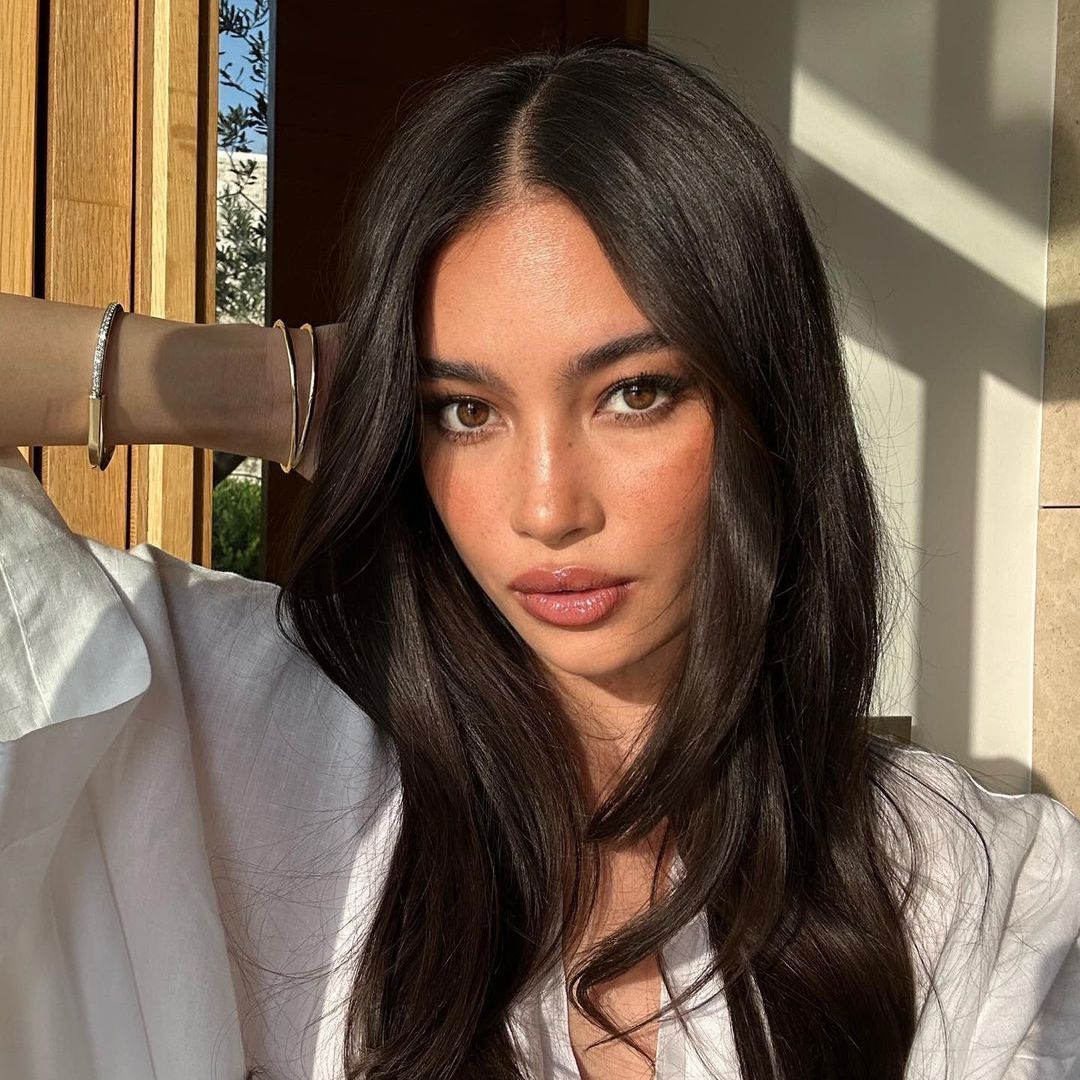 Quels soins utiliser quand on n’a pas accès à un coiffeur pendant 3 semaines ?