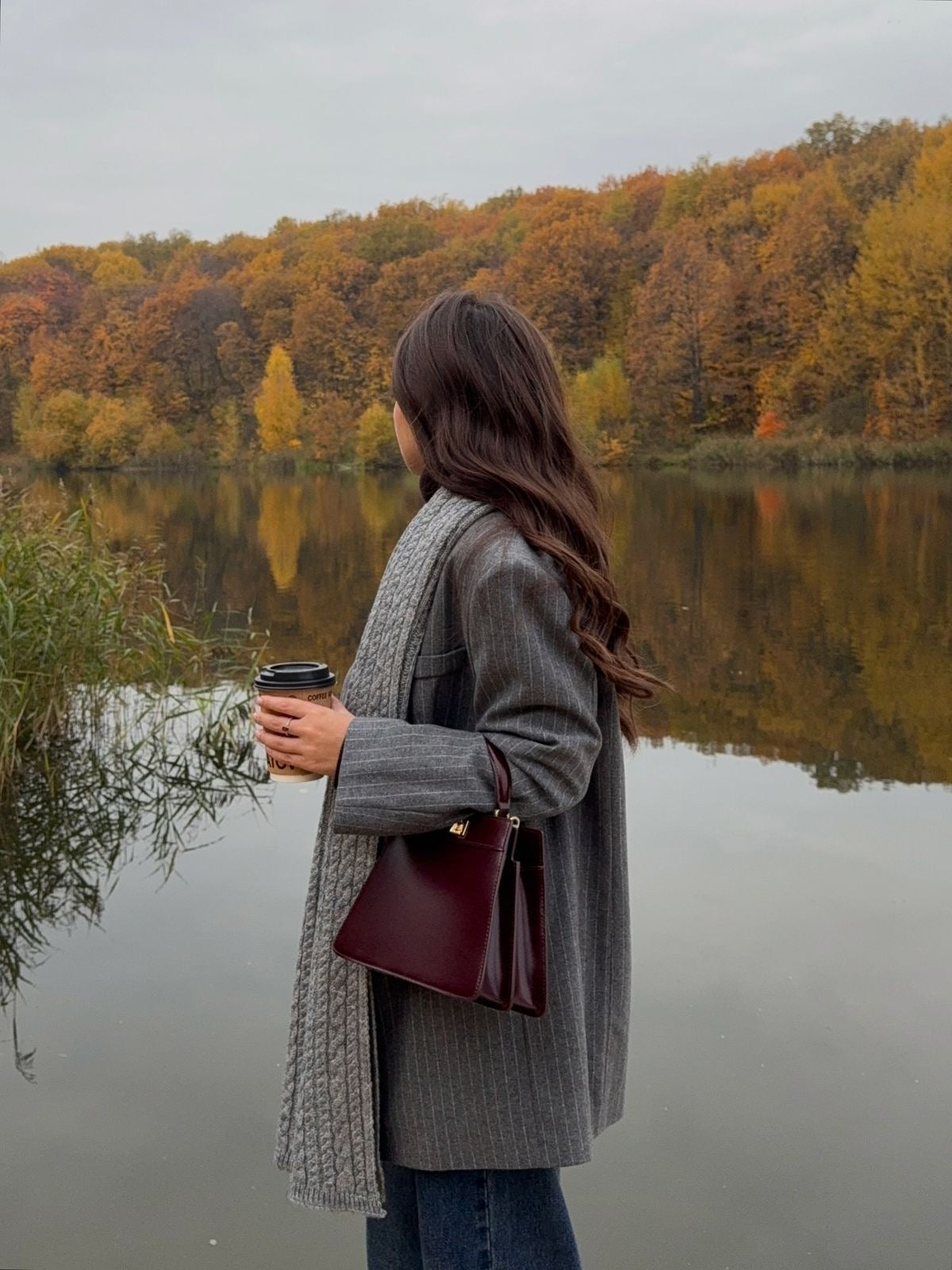 Chute de cheveux en automne : les compléments alimentaires peuvent-ils aider ? 🍂